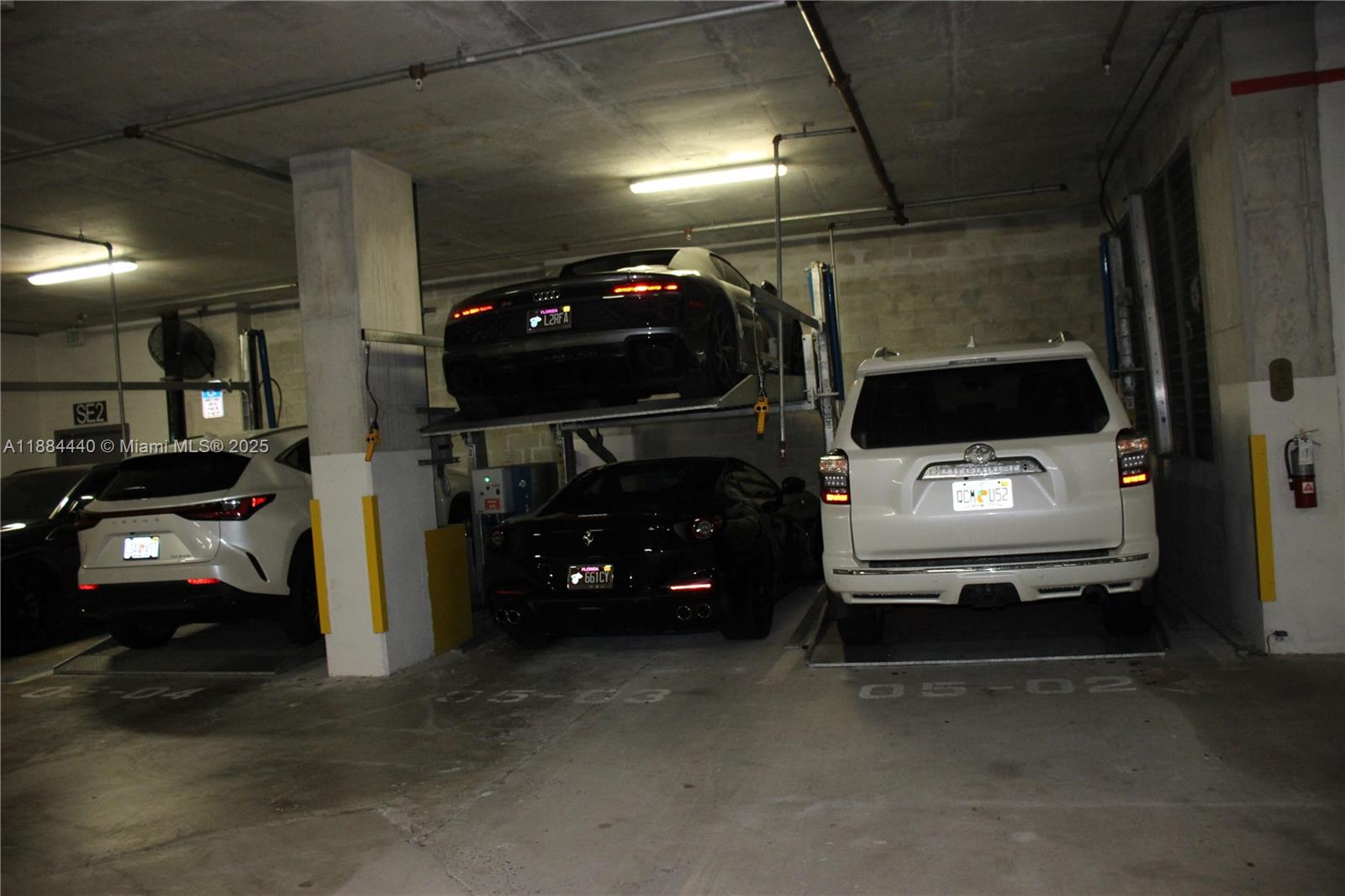 801 SMA RESIDENCES CONDO - Residential