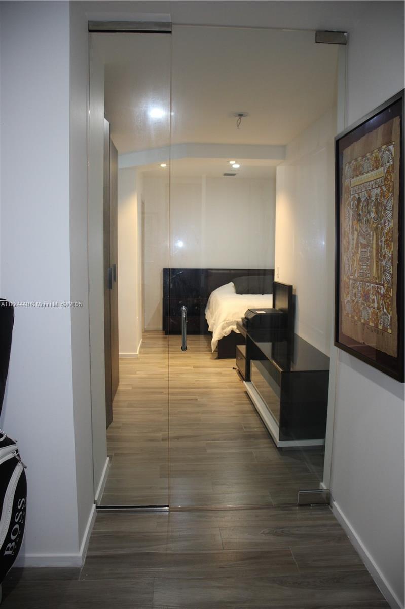 801 SMA RESIDENCES CONDO - Residential