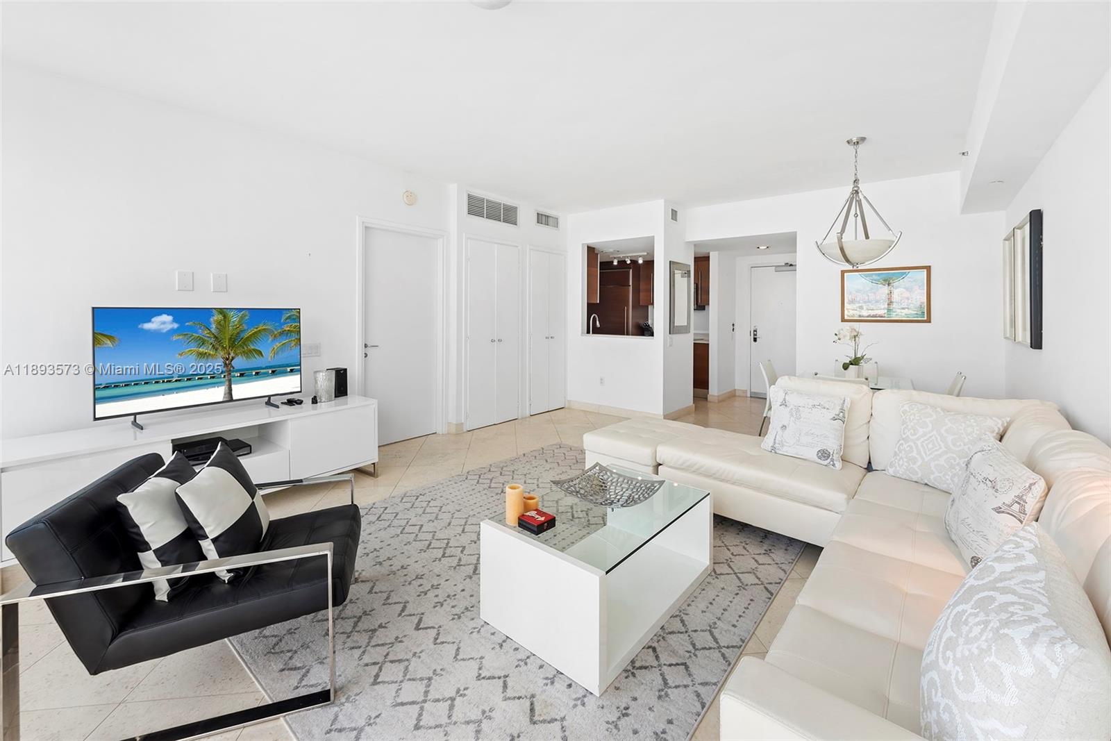 ICON CONDO - Residential Lease