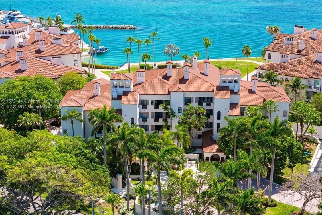 BAYSIDE VILLAGE EAST - Residential