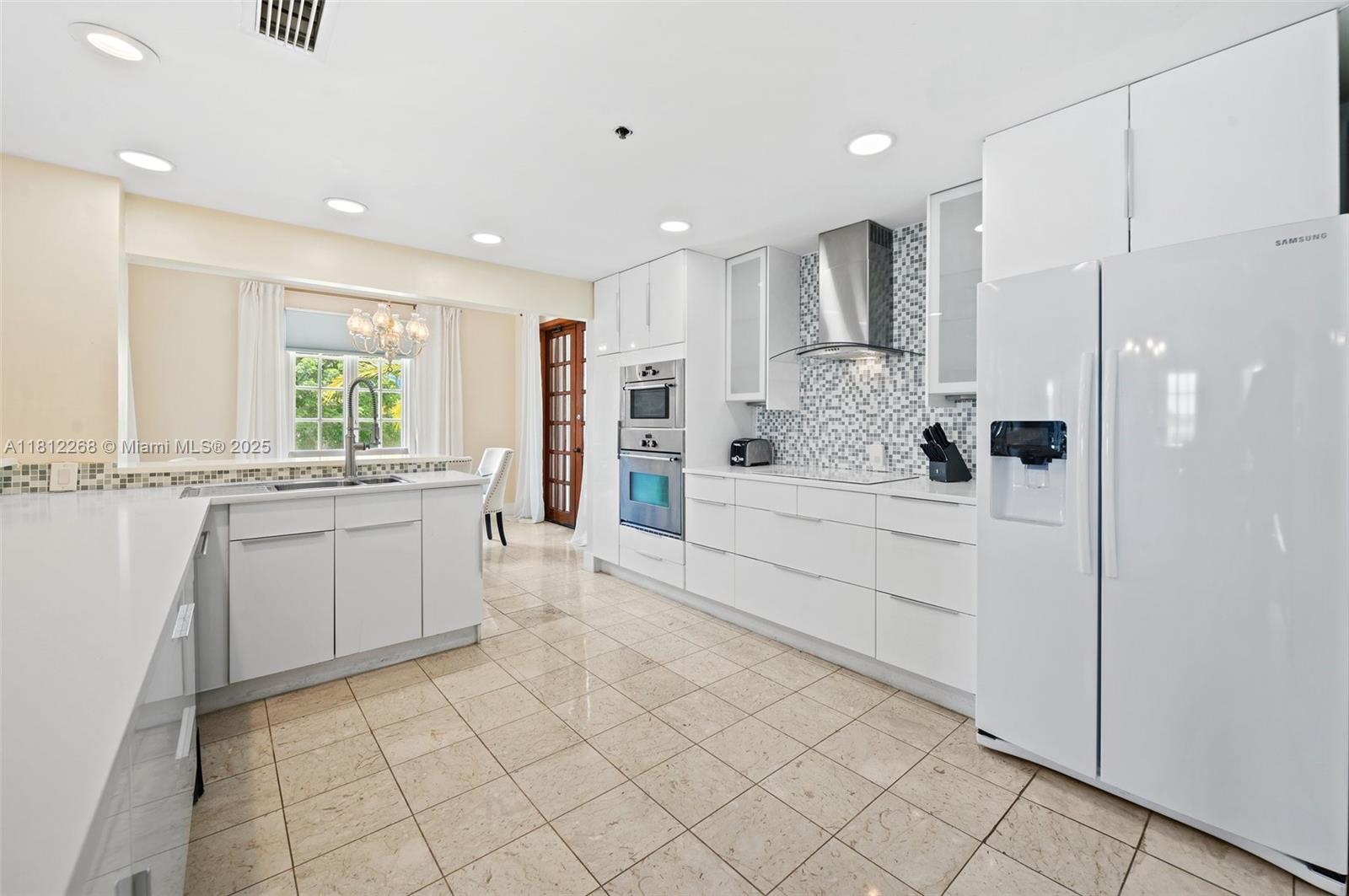 BAYSIDE VILLAGE EAST - Residential