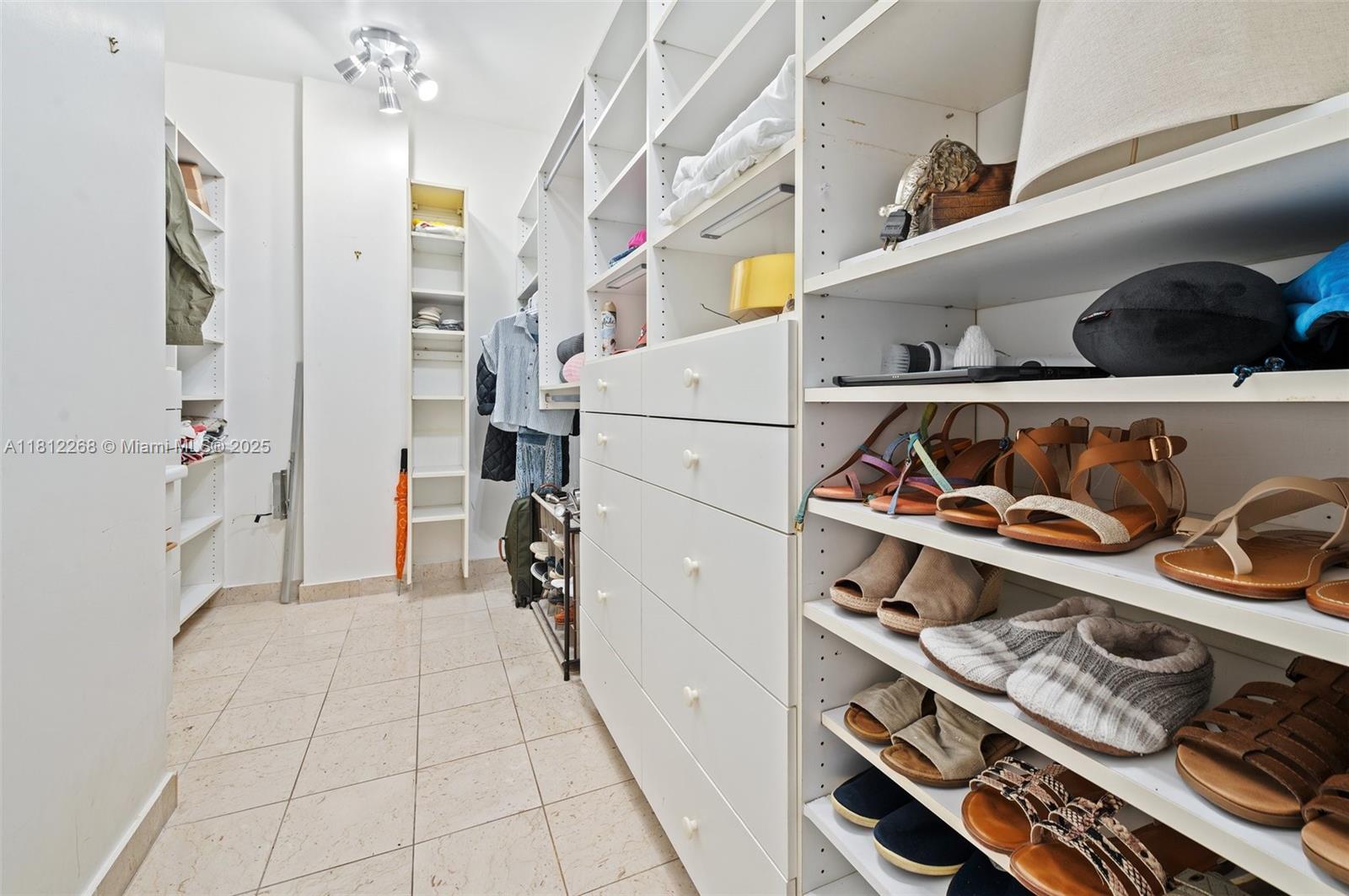 BAYSIDE VILLAGE EAST - Residential