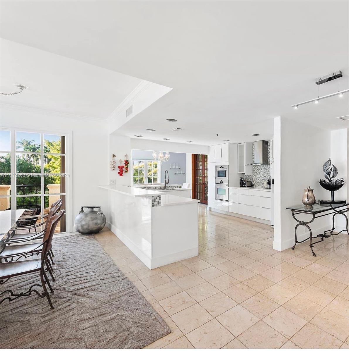 BAYSIDE VILLAGE EAST - Residential