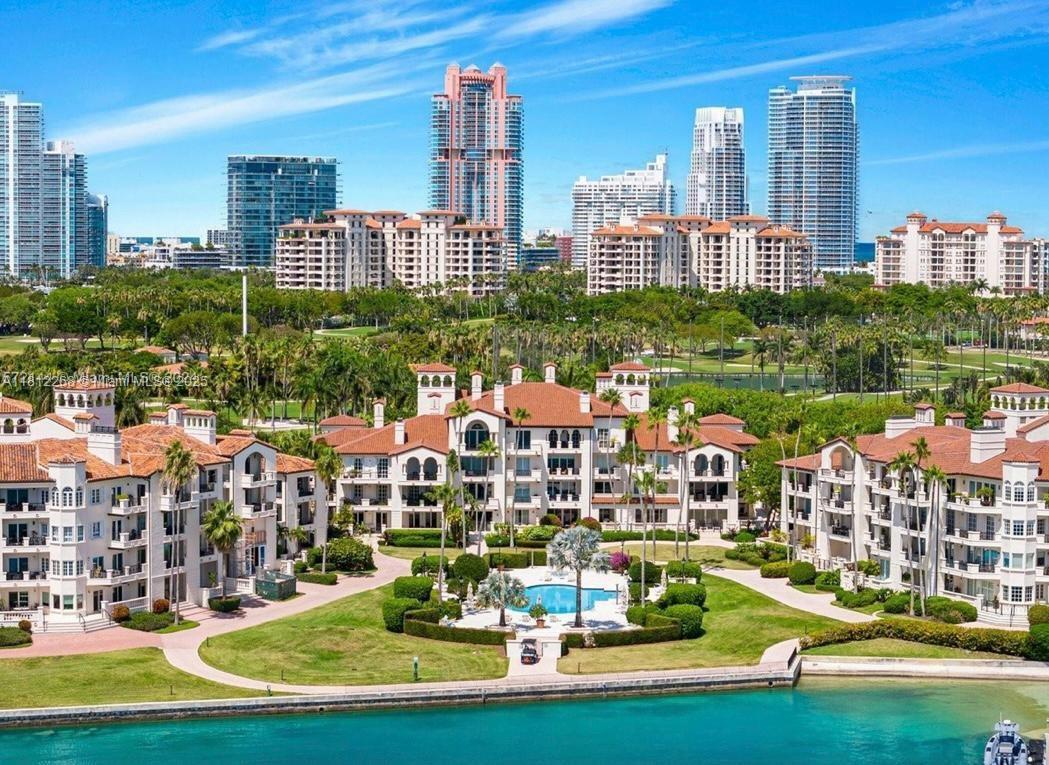 BAYSIDE VILLAGE EAST - Residential