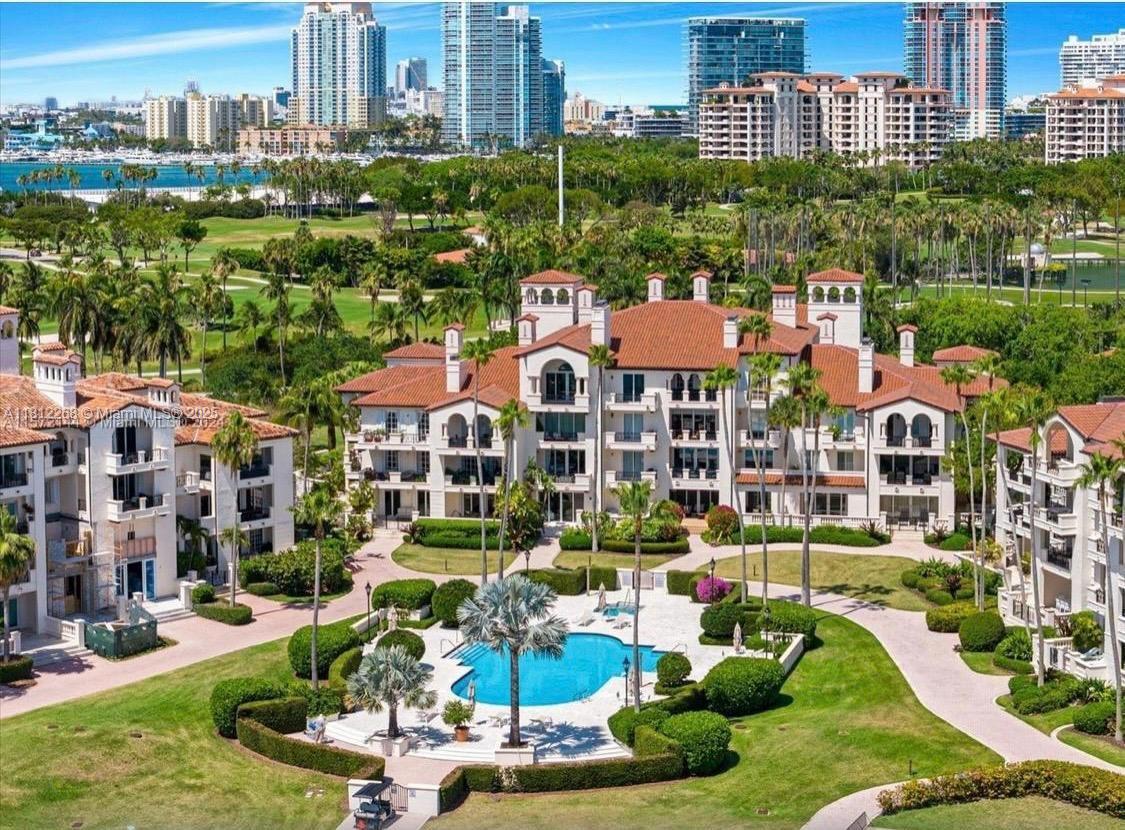 BAYSIDE VILLAGE EAST - Residential
