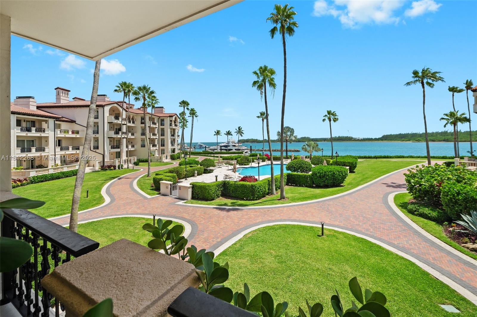 BAYSIDE VILLAGE EAST - Residential