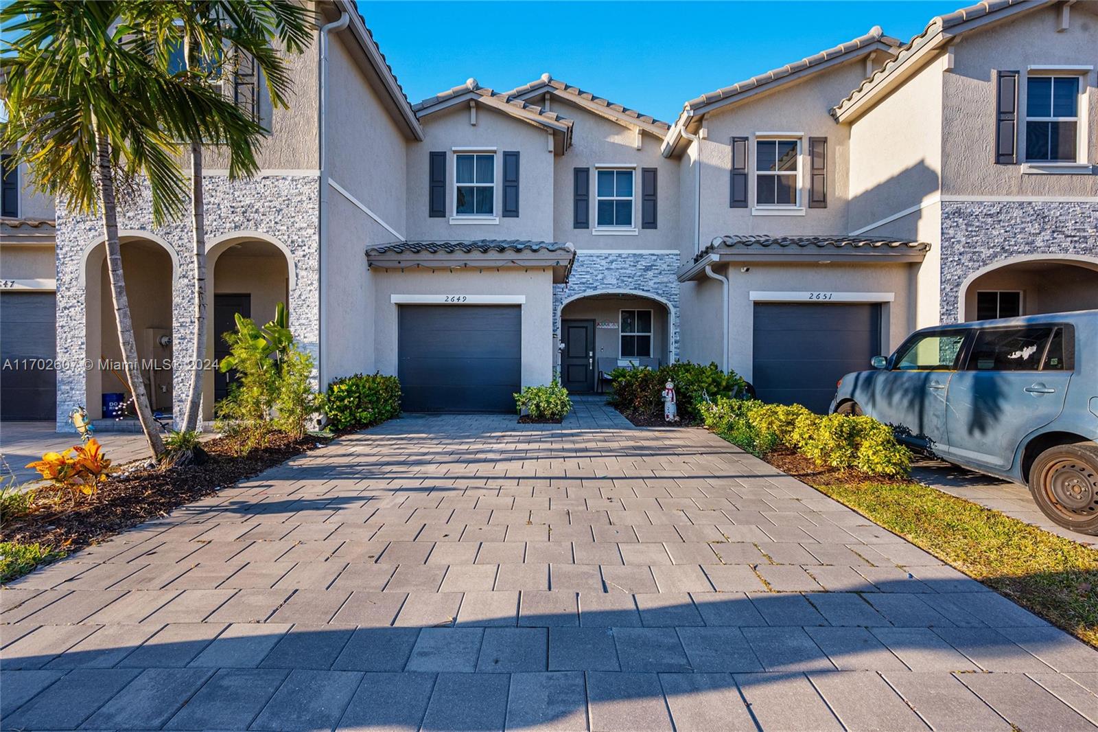 Property for Sale at 2649 Se 13th St 2649, Homestead, Miami-Dade County, Florida - Bedrooms: 3 
Bathrooms: 3  - $370,000