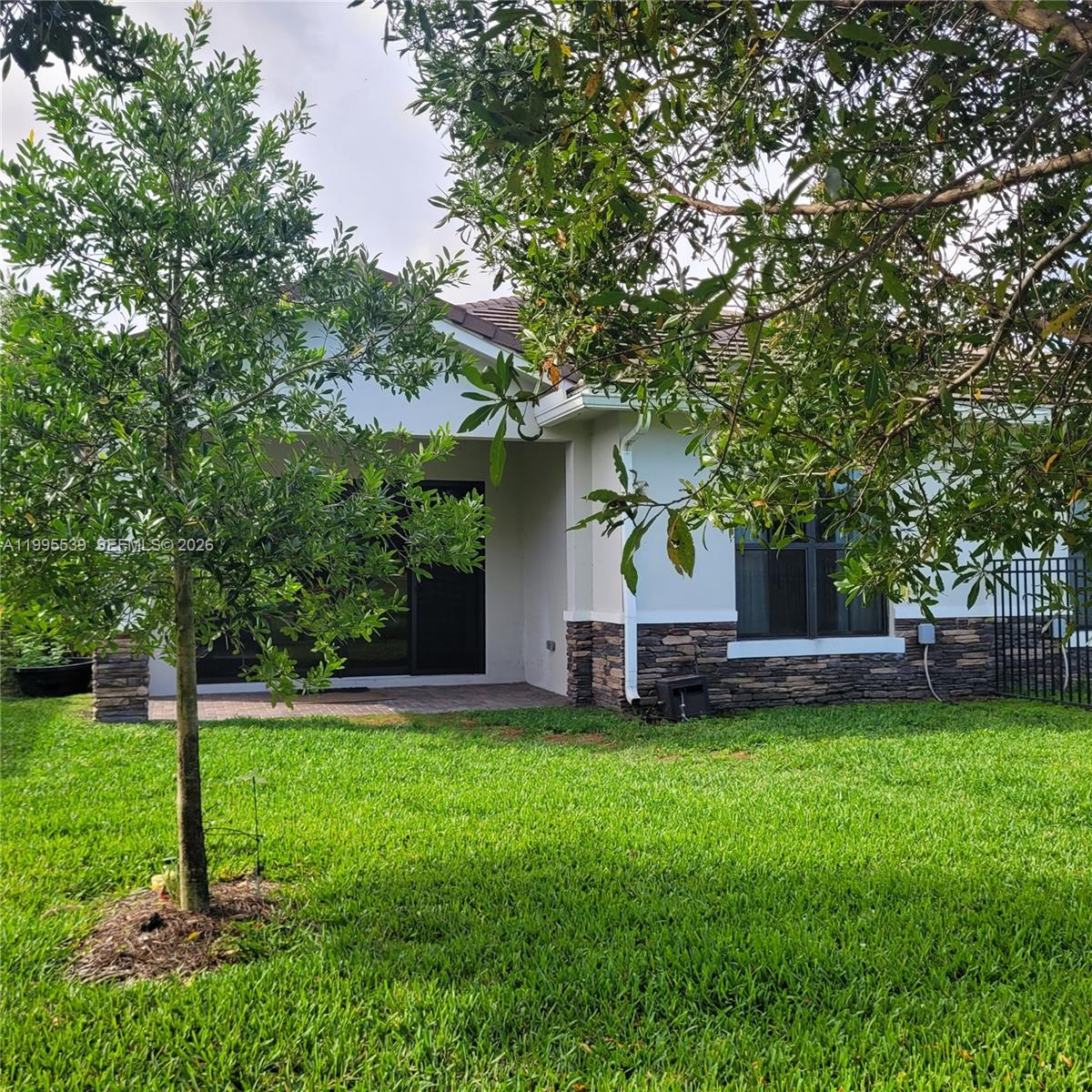 ARDEN PUD POD K - Residential Lease