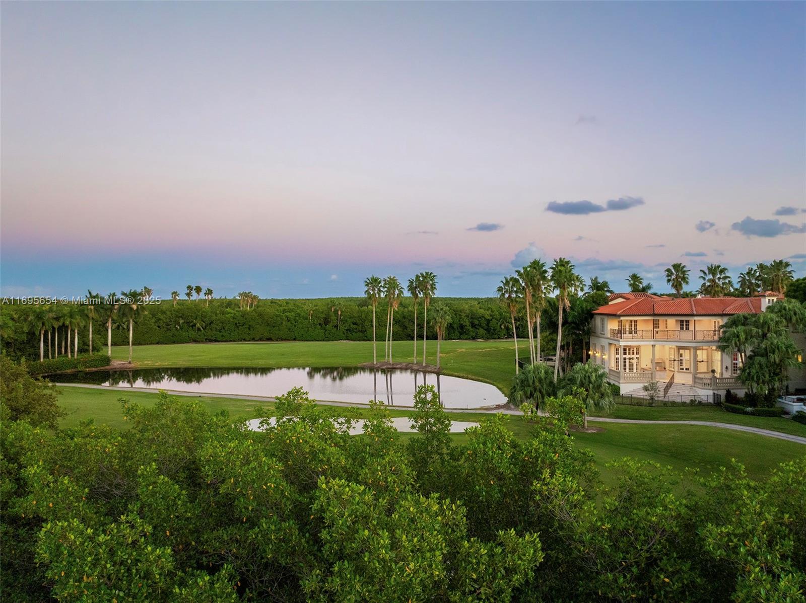 DEERING BAY ESTATES - Residential