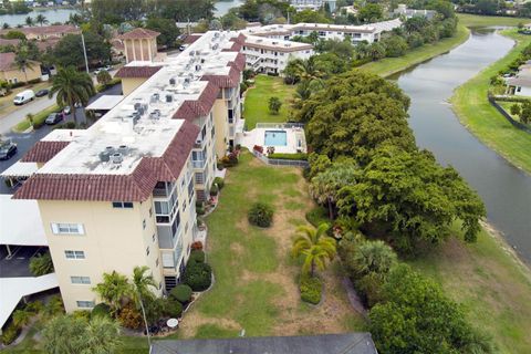 A home in Deerfield Beach