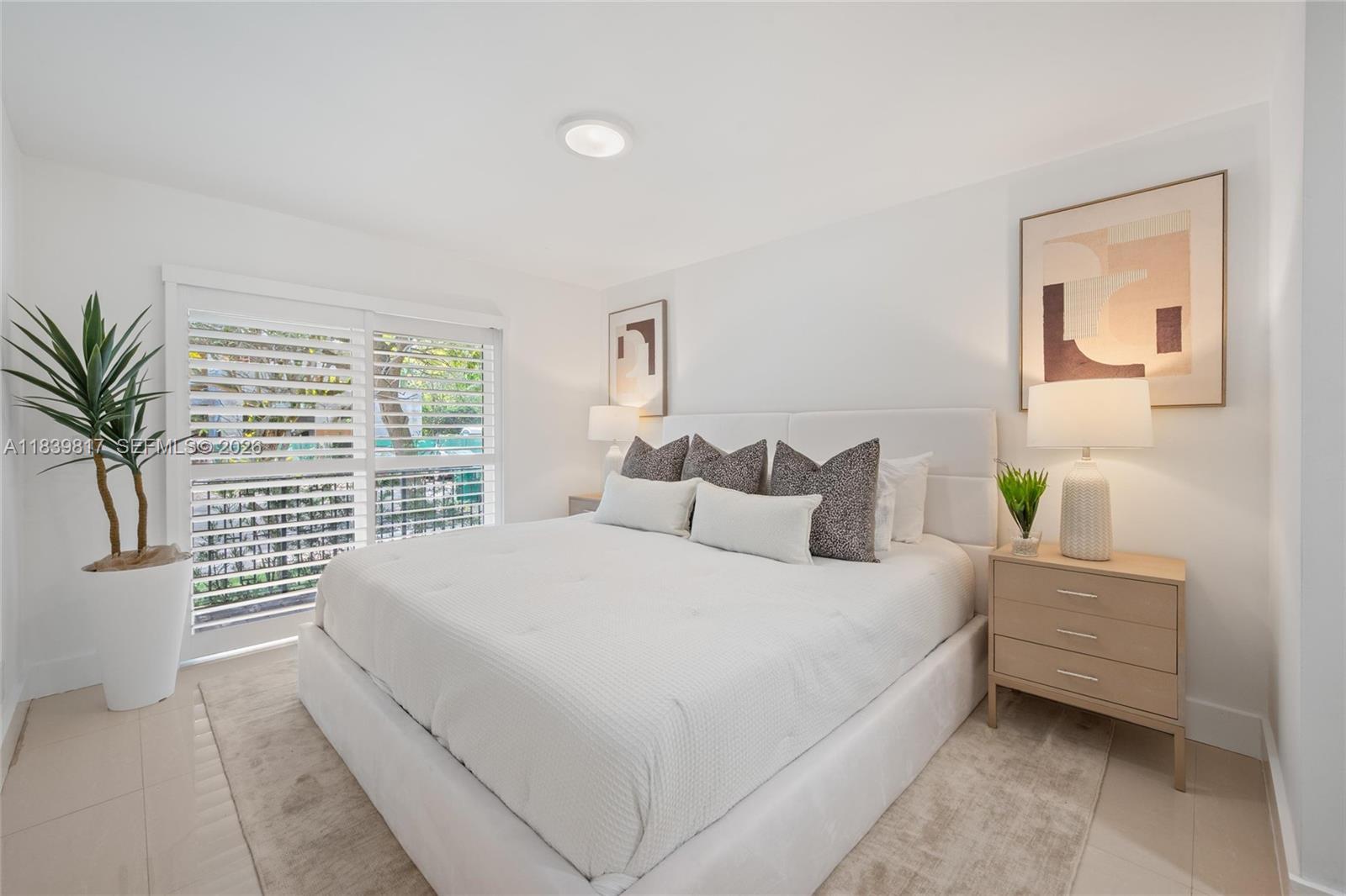 SILVER BLUFF BUSINESS CEN - Residential