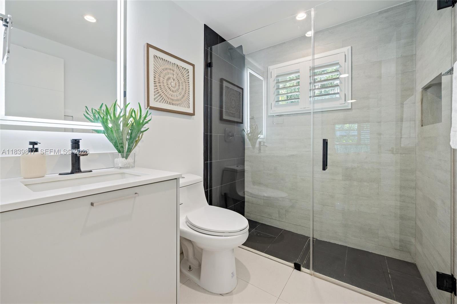 SILVER BLUFF BUSINESS CEN - Residential