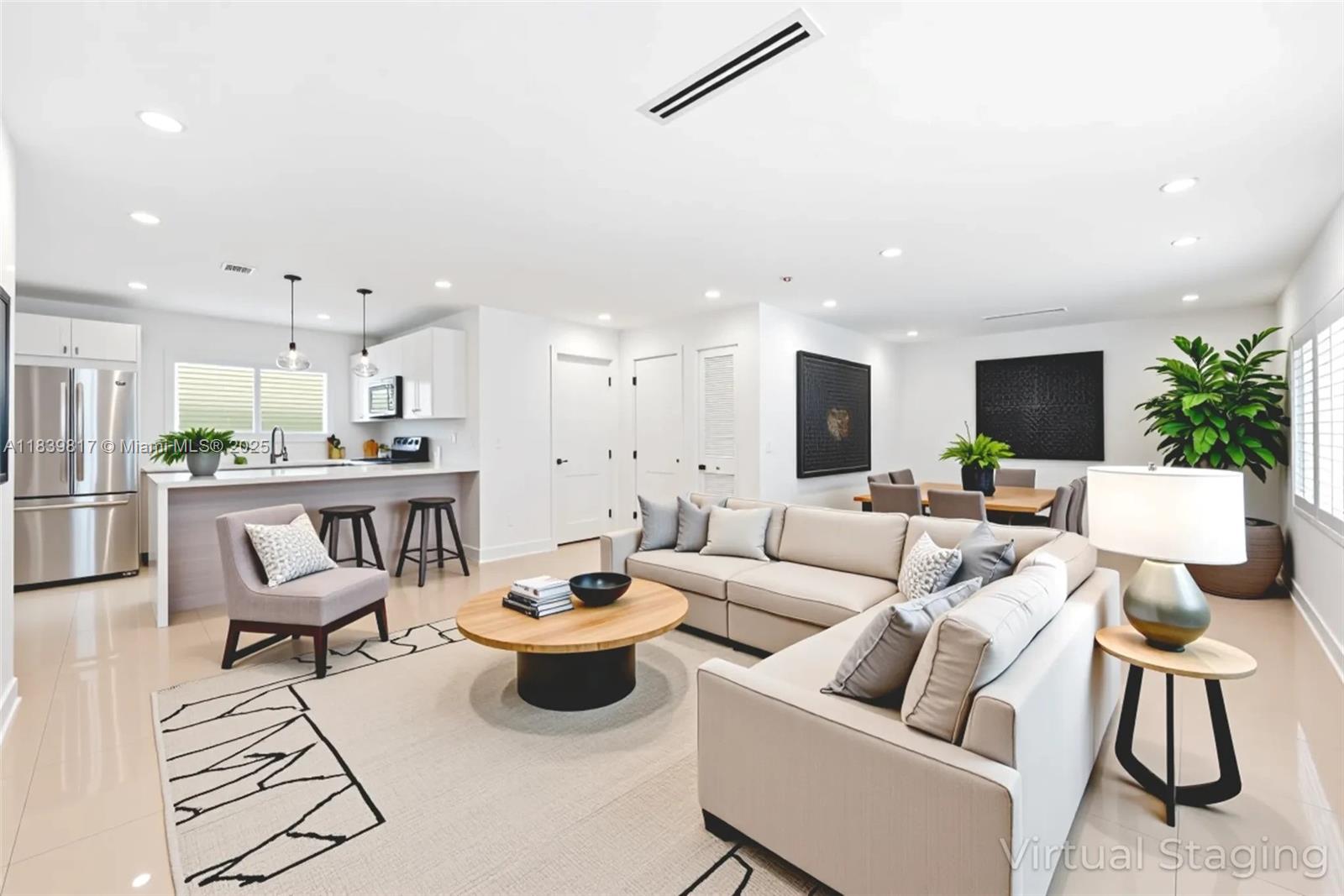2511 Tequesta Ln