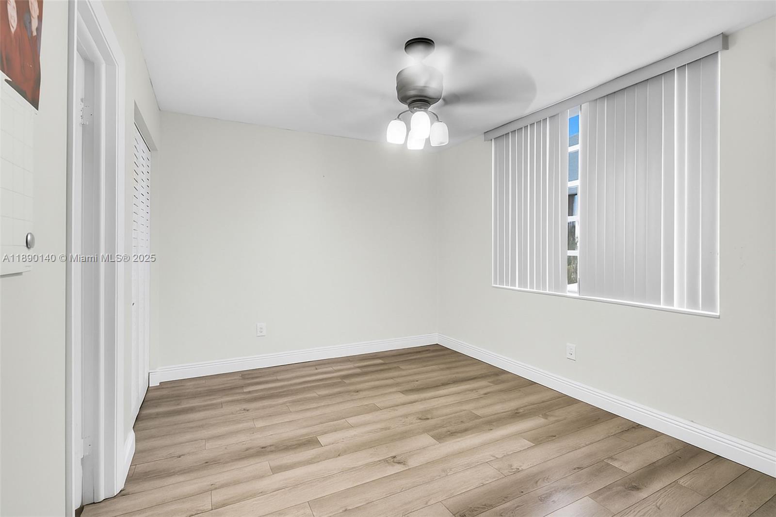 COLONY POINT 3 CONDO - Residential