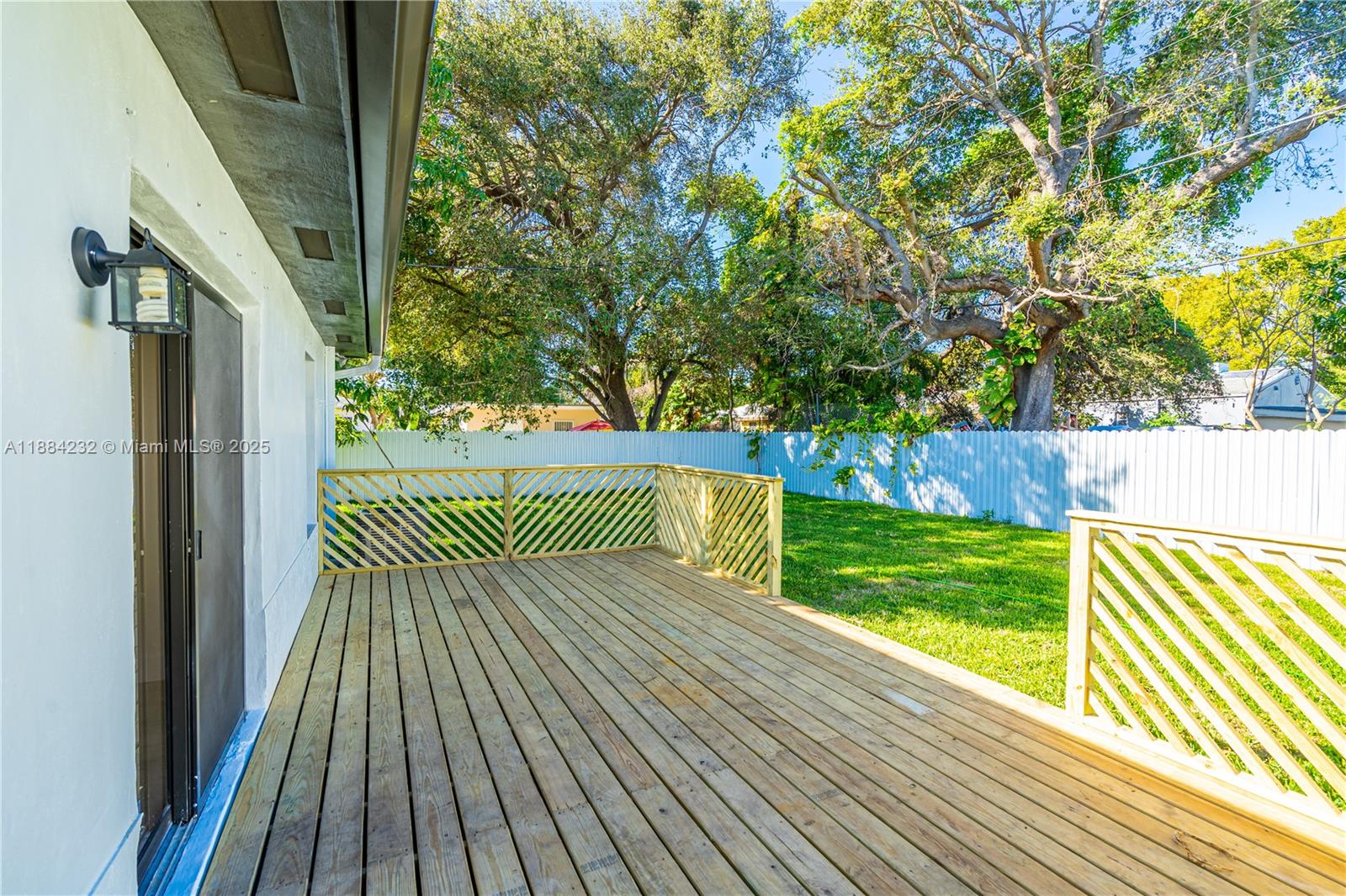 COLUMBIA PARK CORR PL - Residential Lease