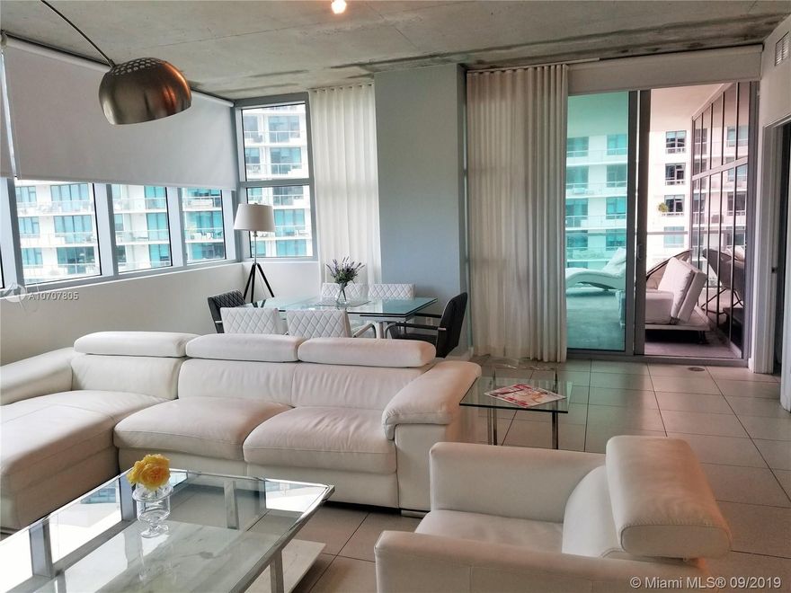 Fully furnished apartment with 2 bedrooms and 2 baths in Midtown's most alluring location! Split floor plan with open kitchen, washer & dryer, covered parking. Walking distance to restaurants and shops. Amenities include pool, cabanas, business room, fitness center & much more!