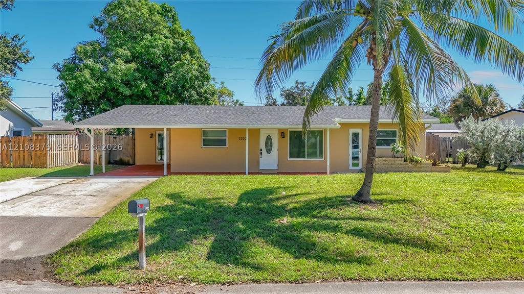 Photo of 3330 NE 14th Ter, Pompano Beach, FL 33064 (MLS # A12108375)