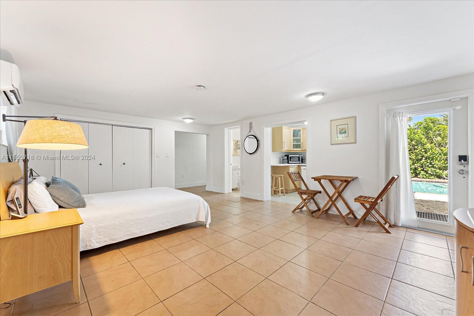 HOLMBERG & MC KEES - Residential Lease