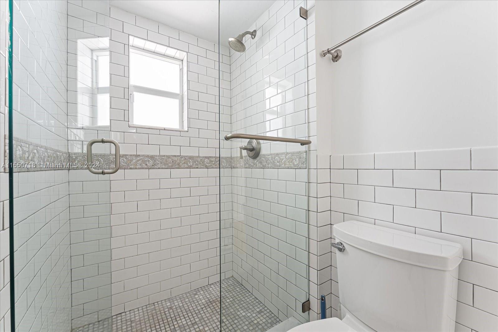 HOLMBERG & MC KEES - Residential Lease