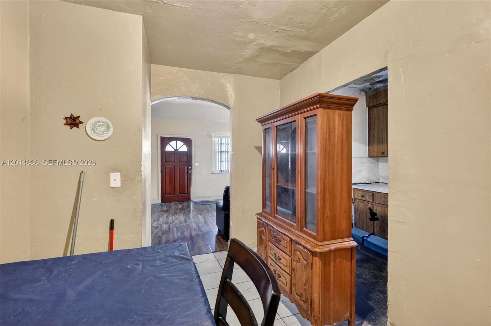 N MIAMI ESTATES - Residential