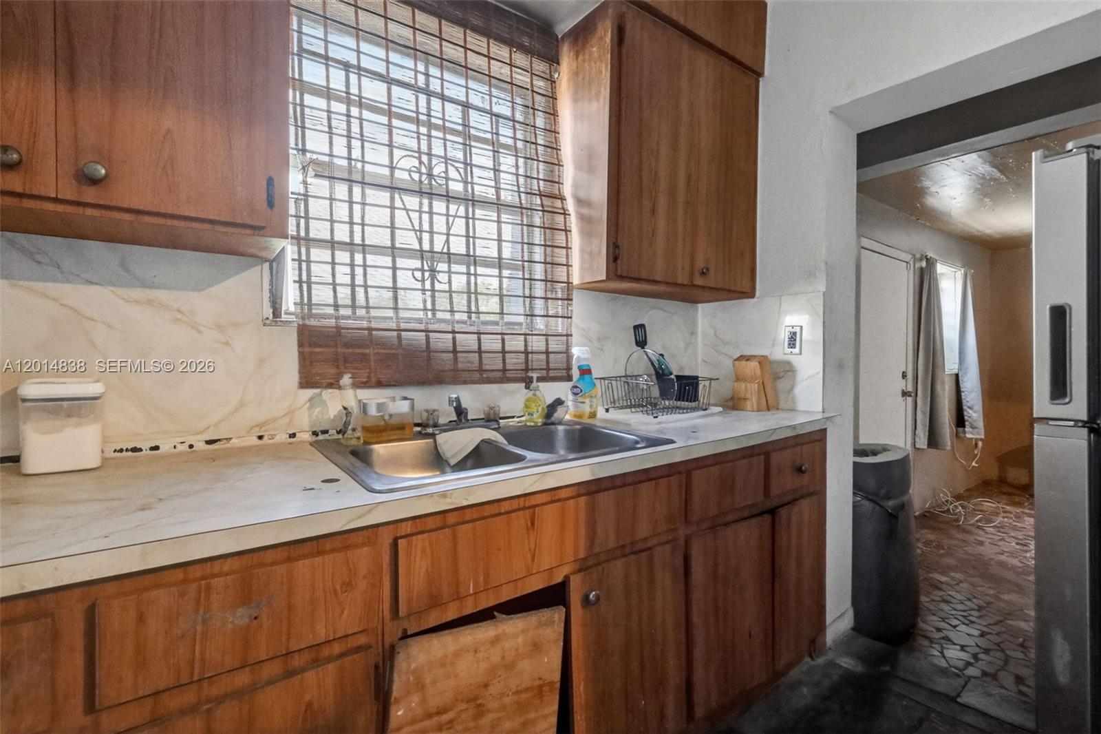 N MIAMI ESTATES - Residential
