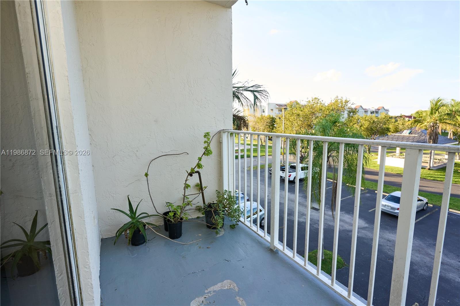 SAGA BAY GARDENS CONDO - Residential