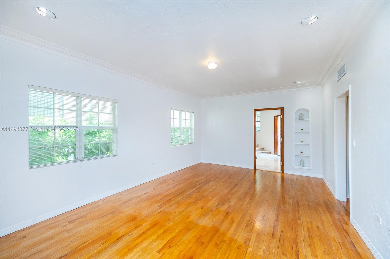 C GAB DOUGLAS SEC - Residential Lease