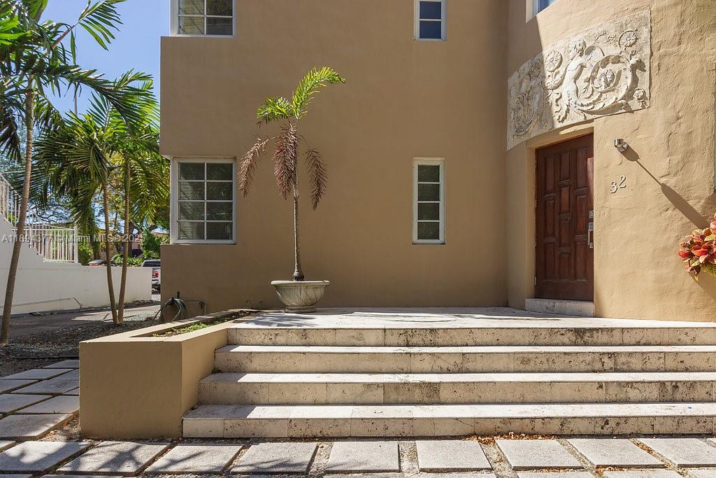 C GAB DOUGLAS SEC - Residential Lease
