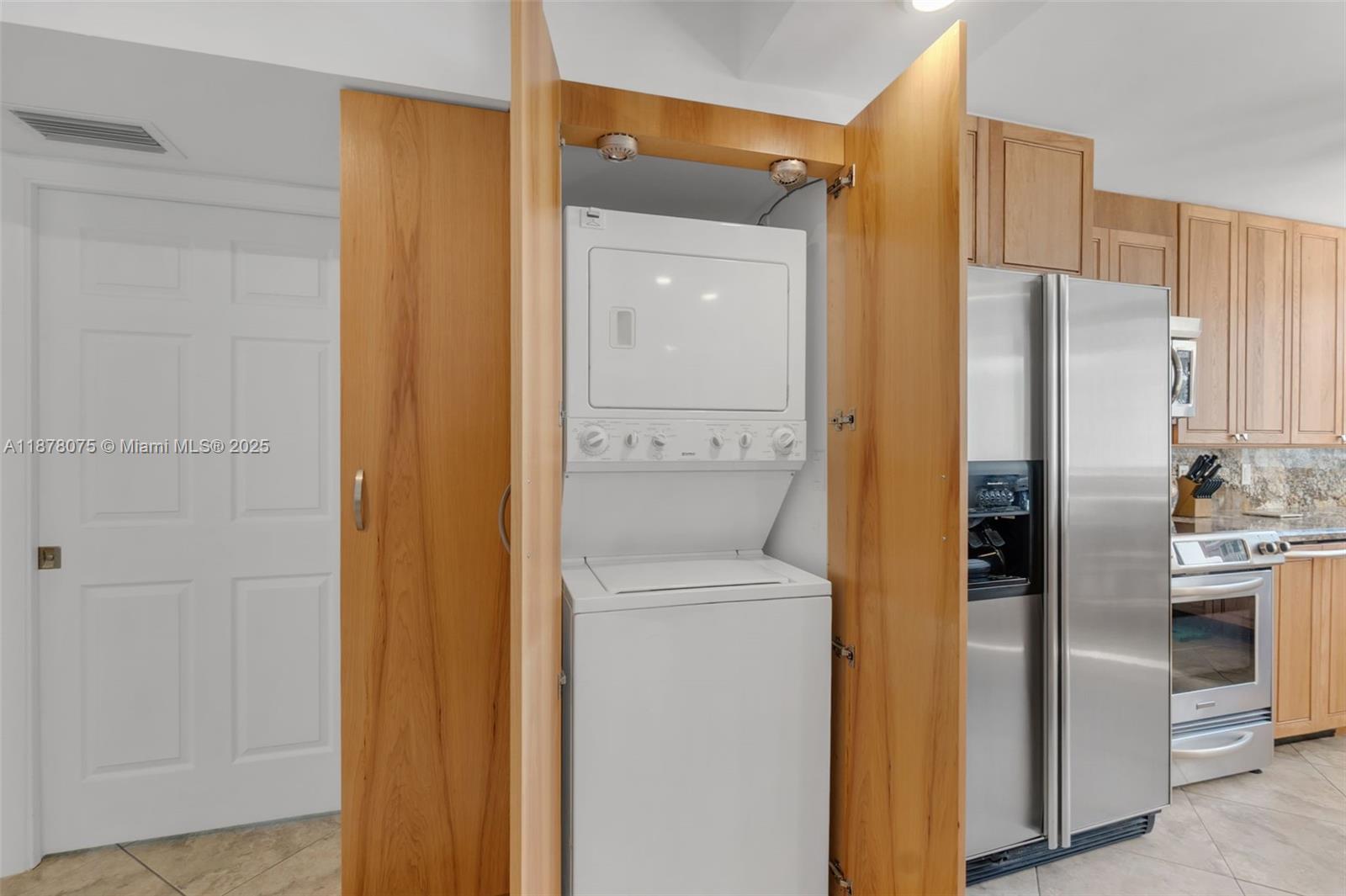 View photos, virtual tours, details... 1361 S Ocean Blvd 604