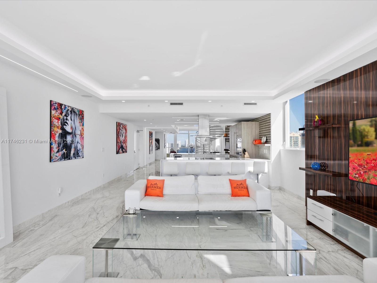 400 SUNNY ISLES CONDO WES - Residential