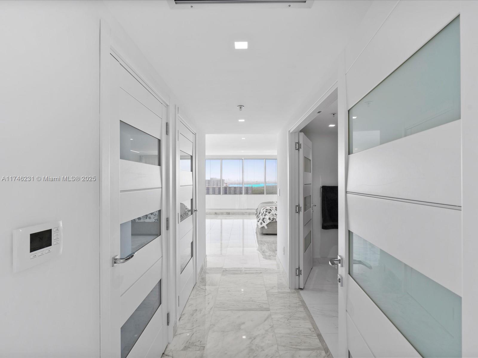 400 SUNNY ISLES CONDO WES - Residential