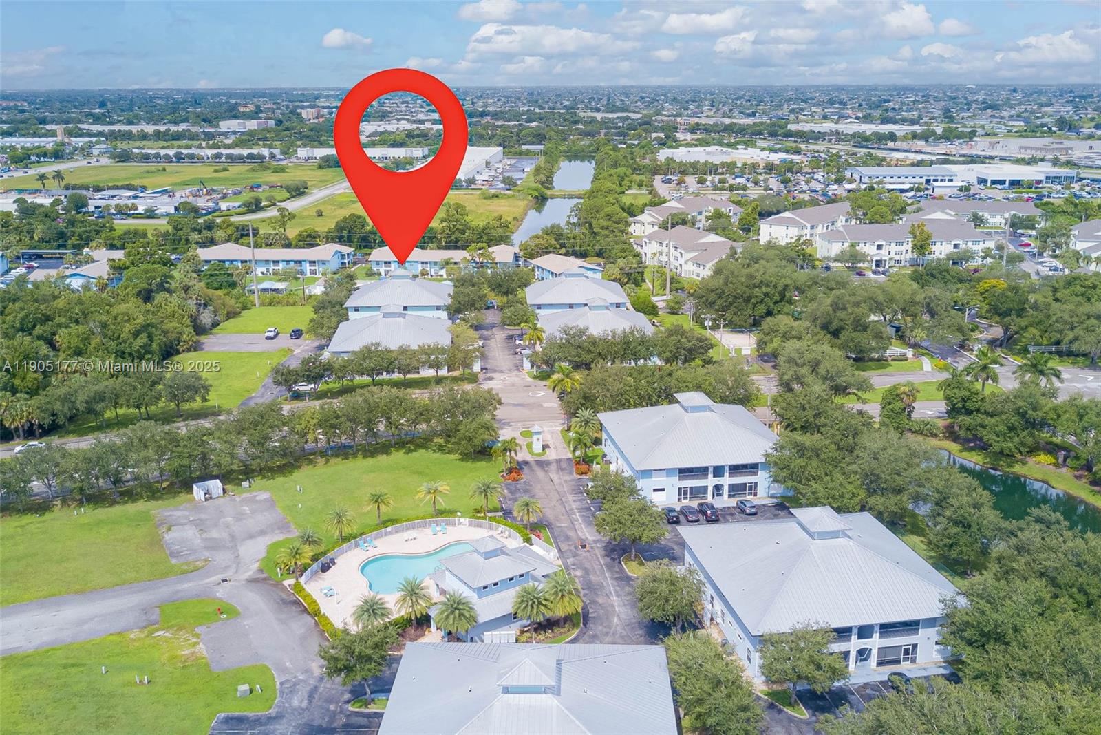 PINE KEY RESORT - Residential