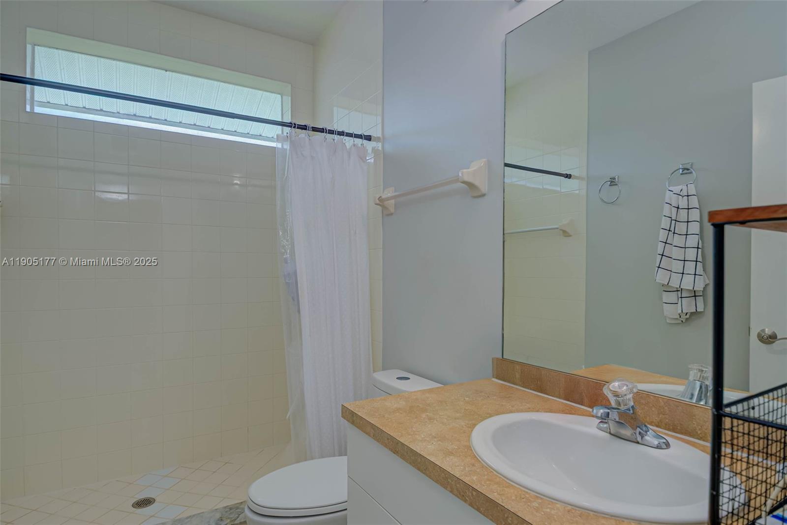 PINE KEY RESORT - Residential