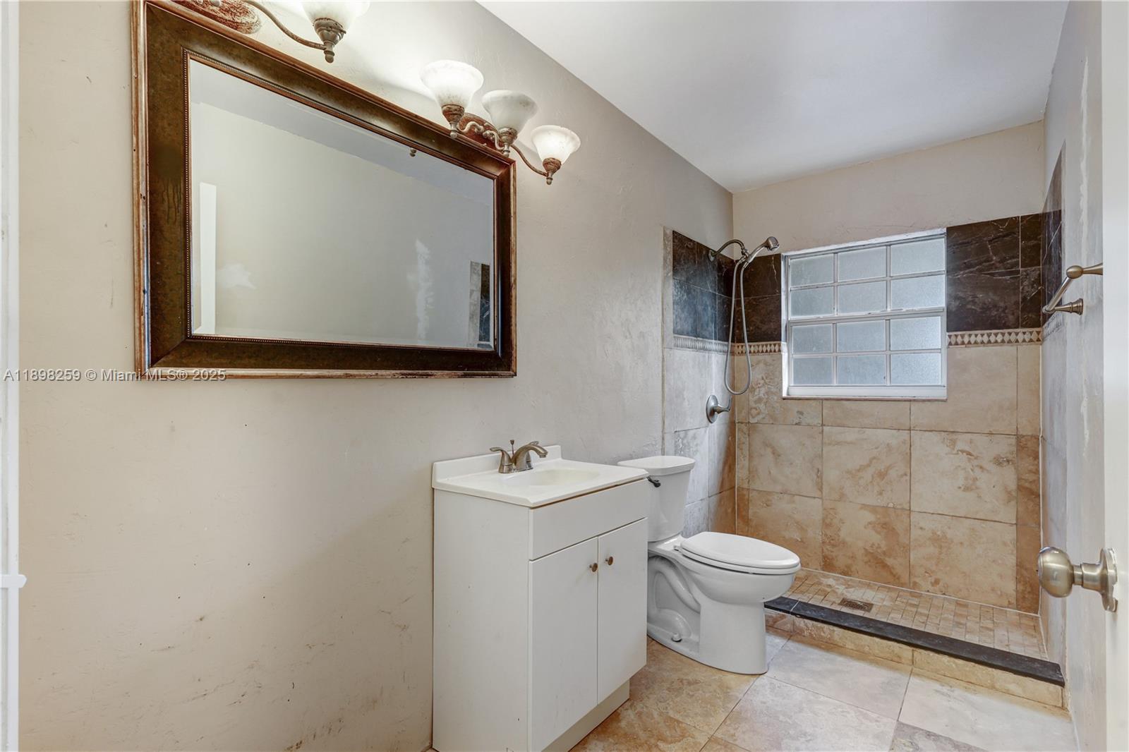 CHAPEL TRAIL REPLAT - Residential