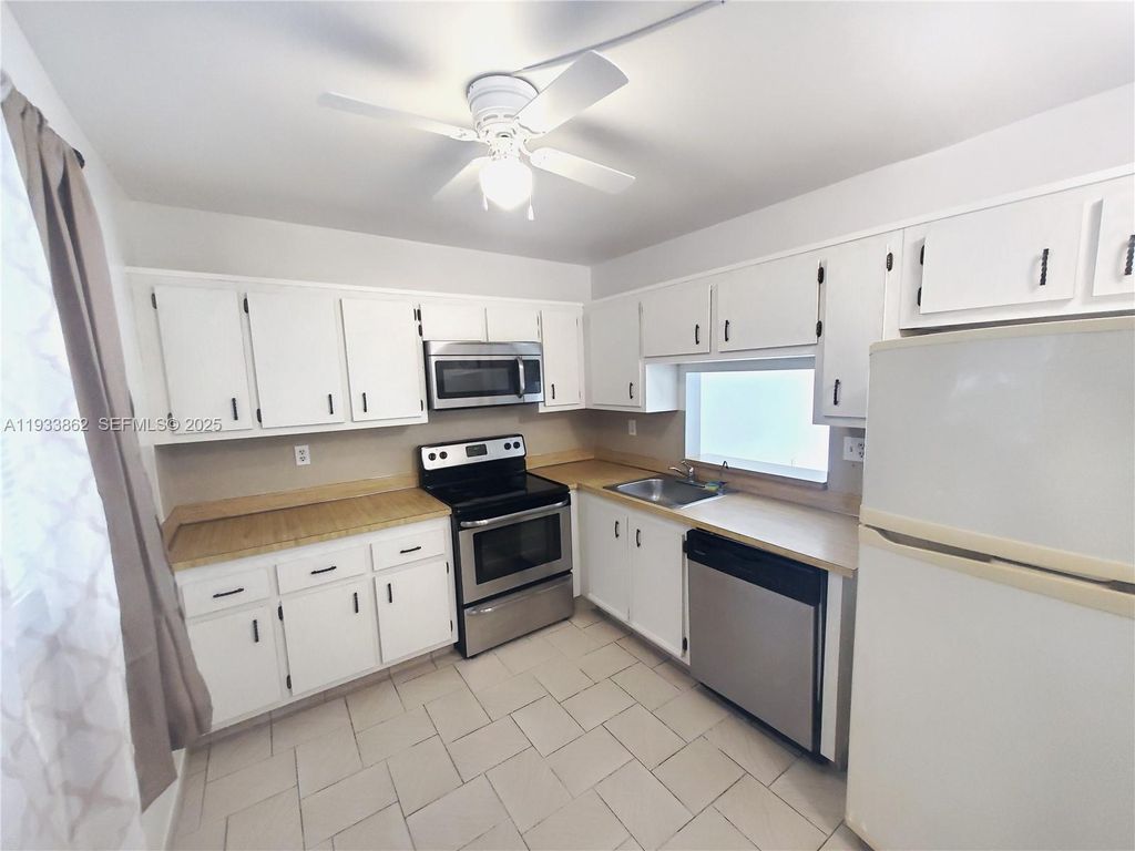 Photo of 1820 SW 81st Ave #3302, North Lauderdale, FL 33068 (MLS # A11933862)