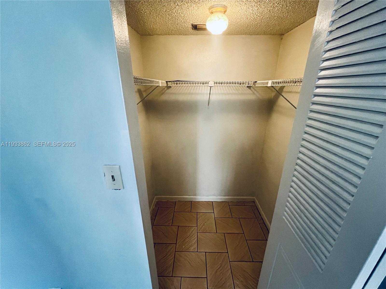 COURTYARDS OF BROWARD CON - Residential Lease