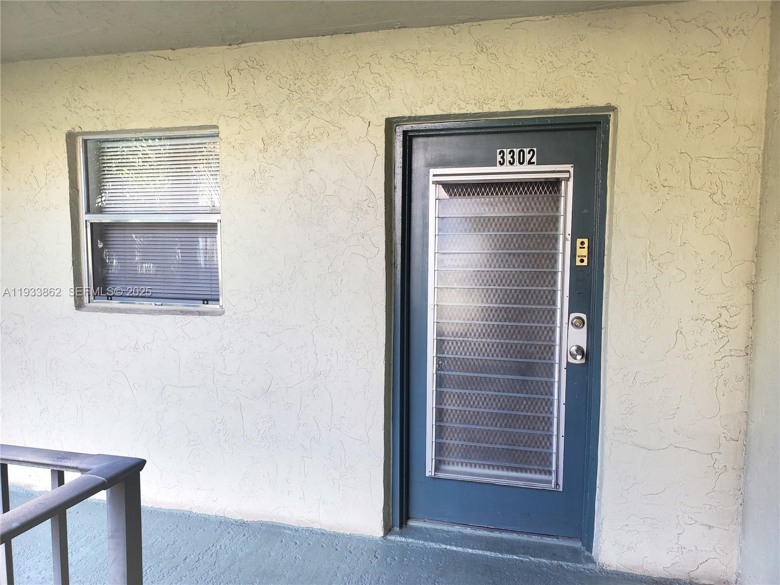 COURTYARDS OF BROWARD CON - Residential Lease