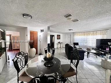 1465 SW 28th Way A