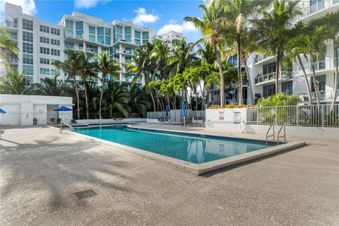 A home in Aventura