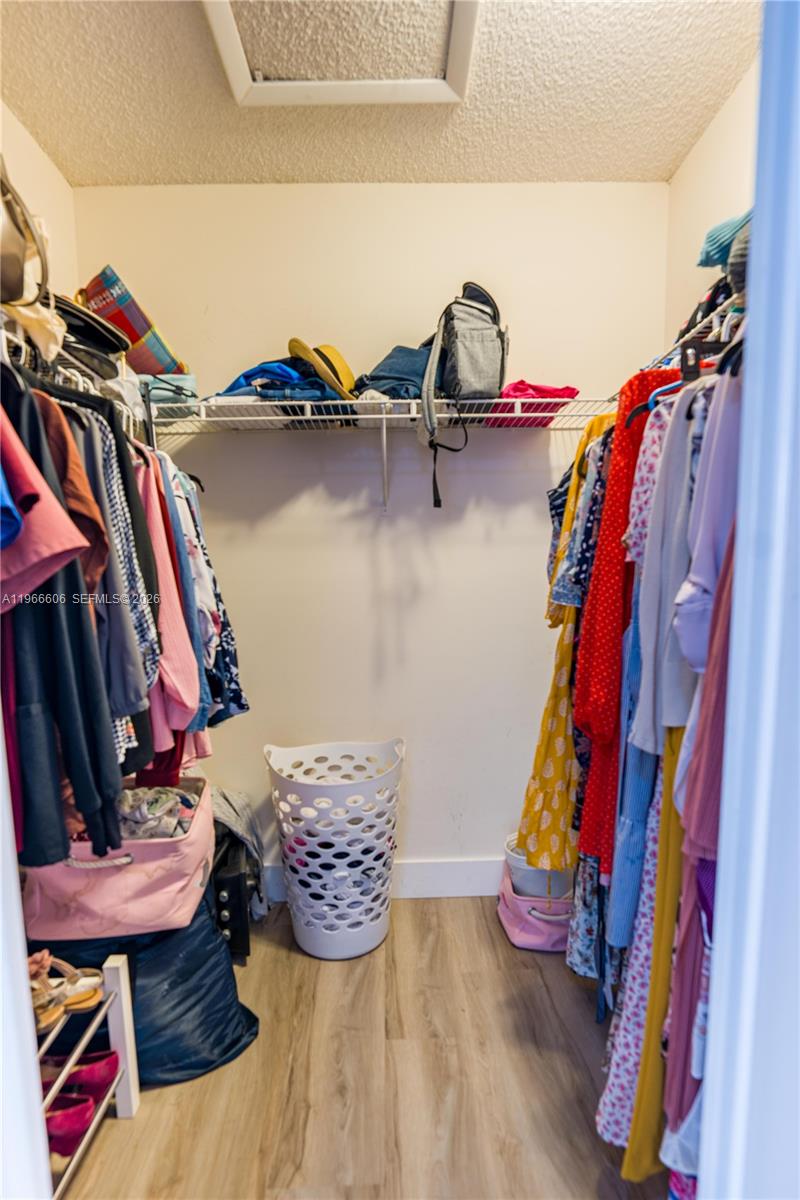 TOWNGATE - Residential