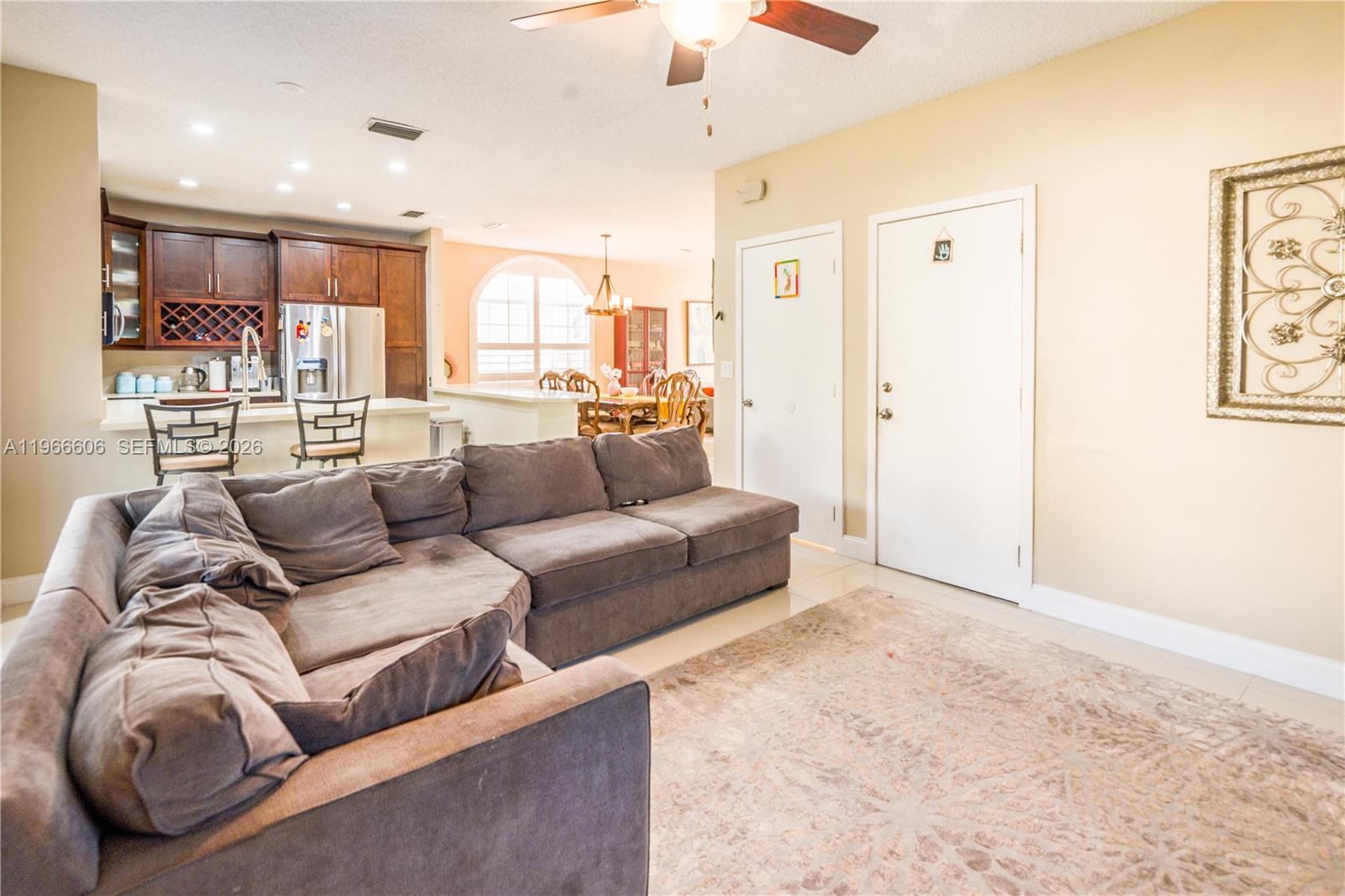 TOWNGATE - Residential