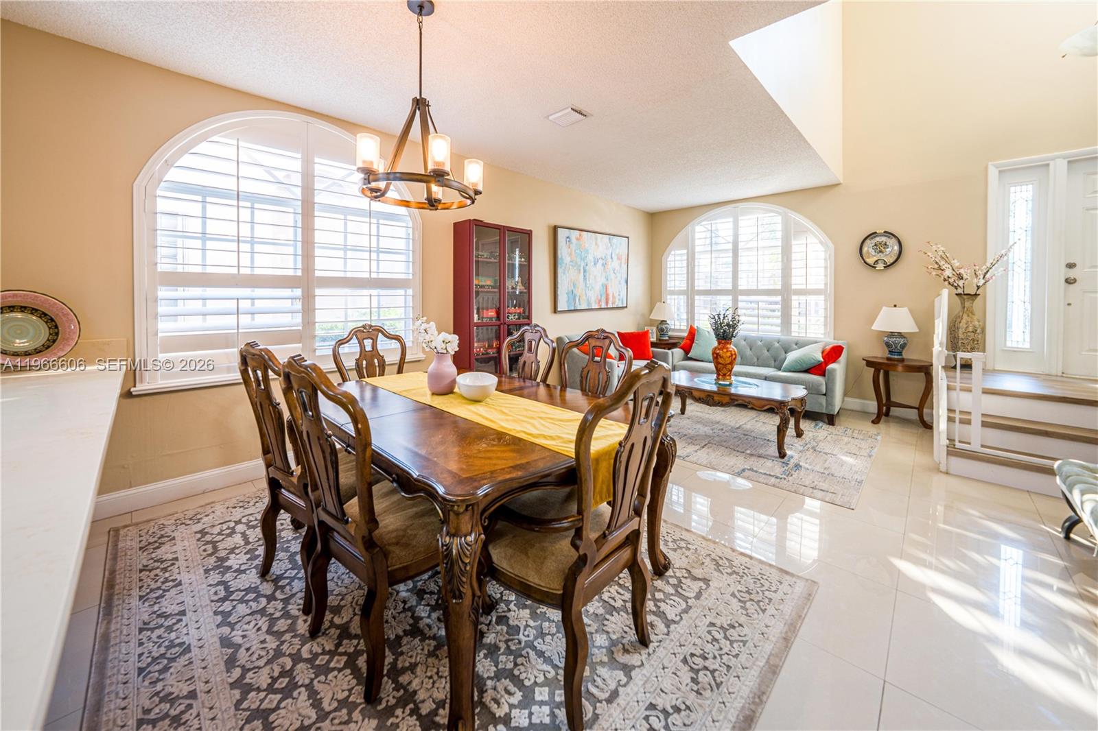 TOWNGATE - Residential