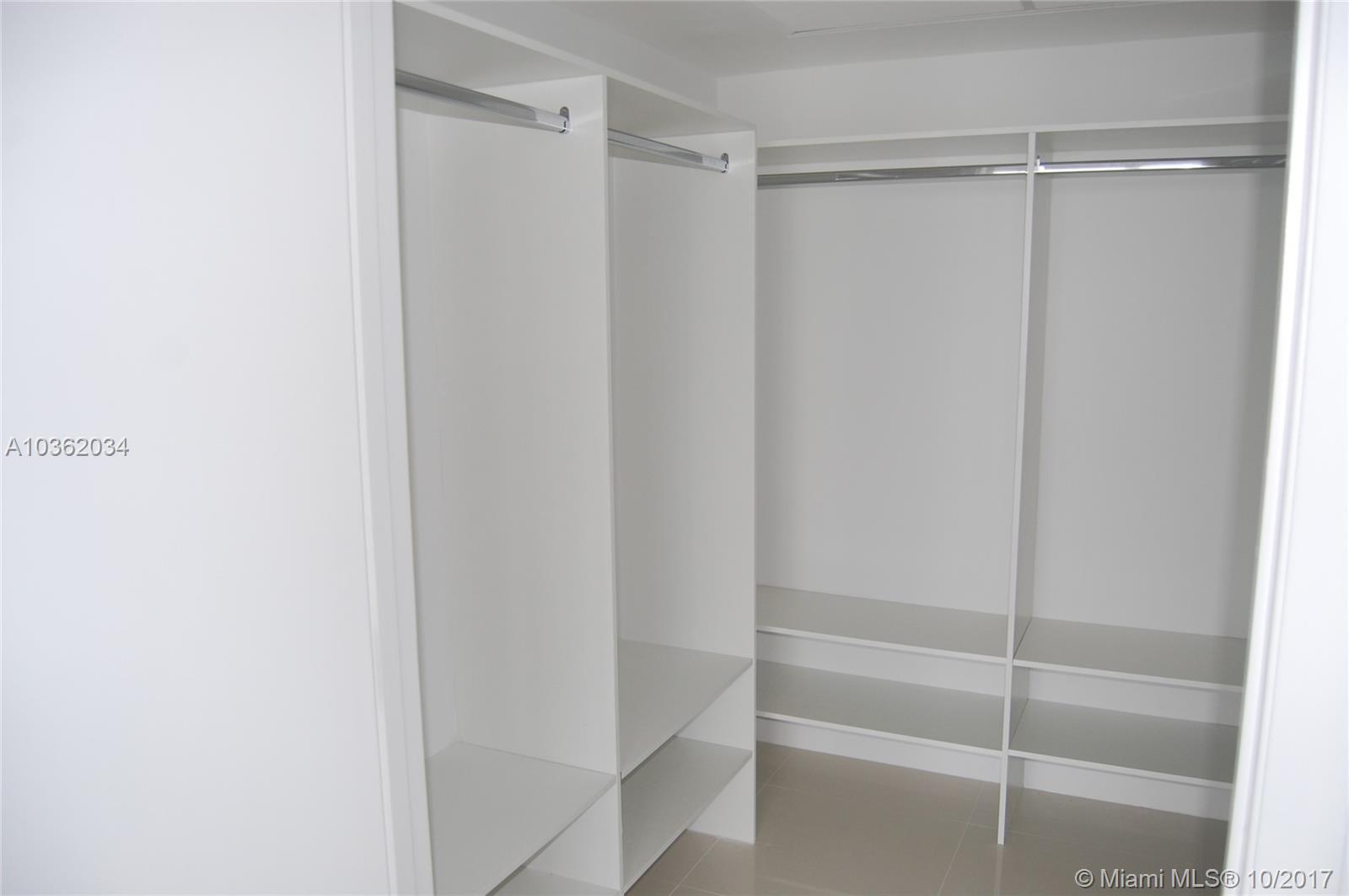 ICON BRICKELL CONDO NO 3 - Residential Lease