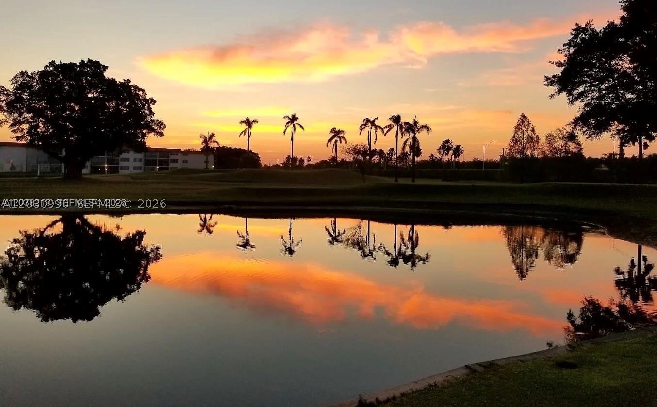 800 S Hollybrook Dr 305, Pembroke Pines FL 33025