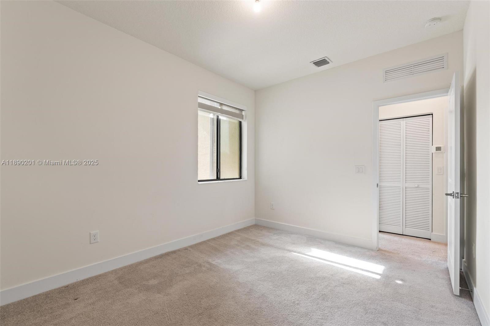 DOWNTOWN DORAL SOUTH PHAS - Residential Lease