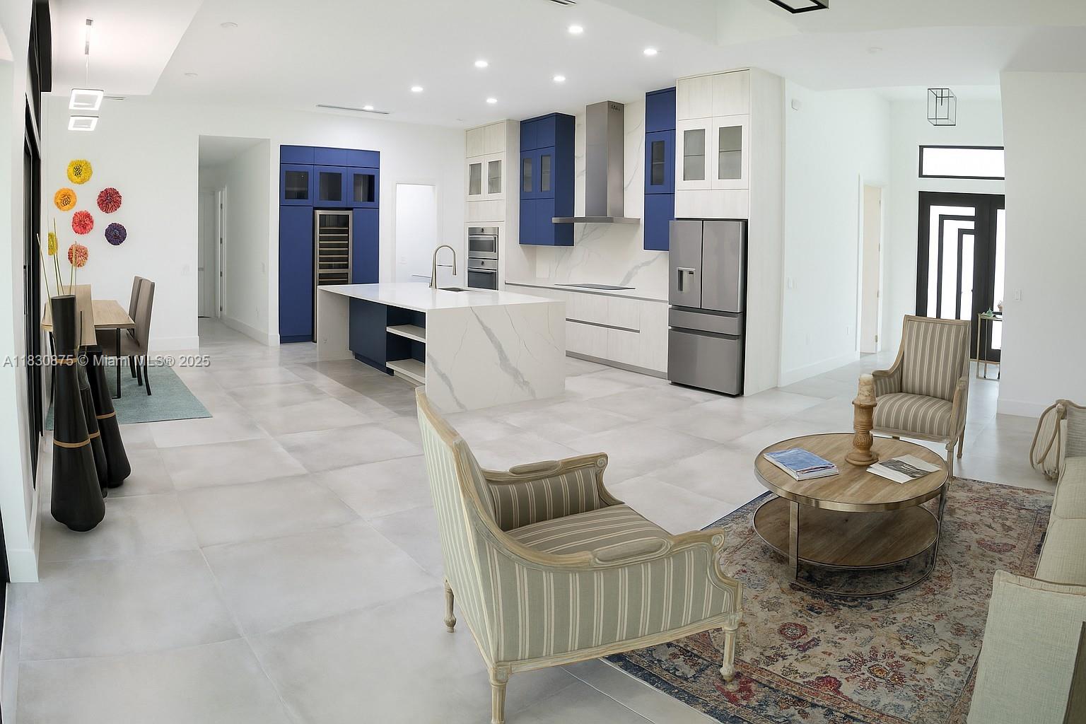 GOLDEN GATE ESTATES - Residential