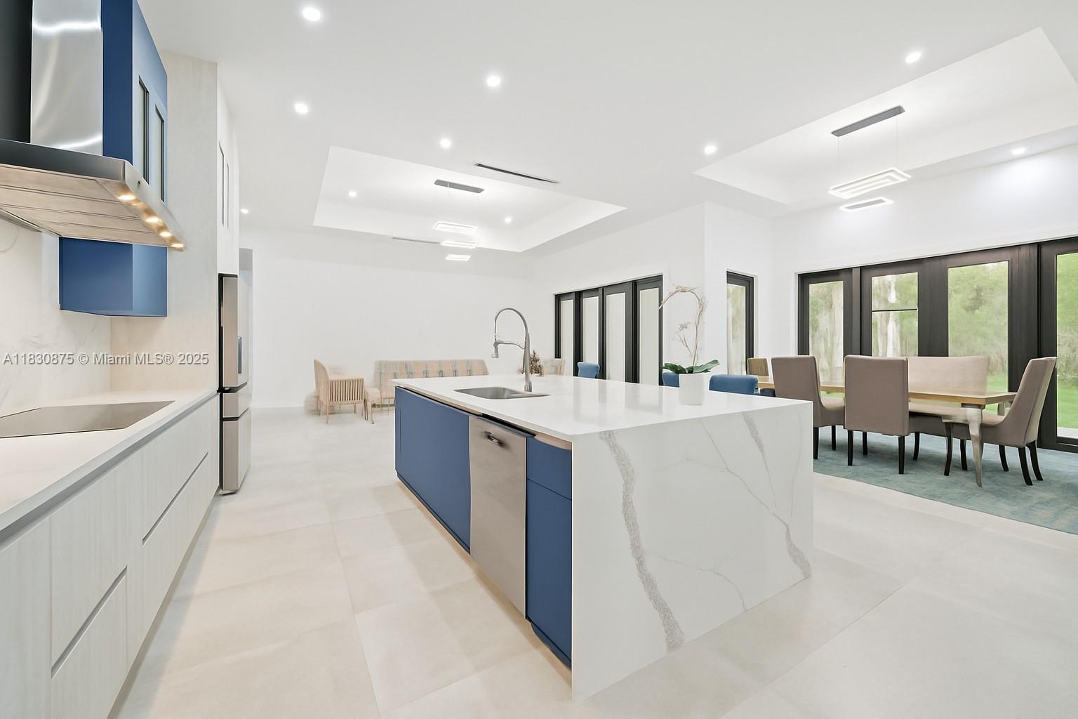 GOLDEN GATE ESTATES - Residential