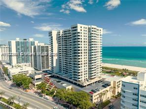 2555 Collins Ave 702