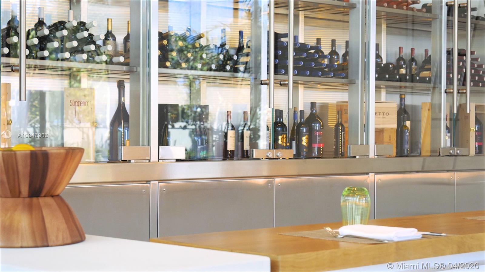 Eighty Seven Park - Residential