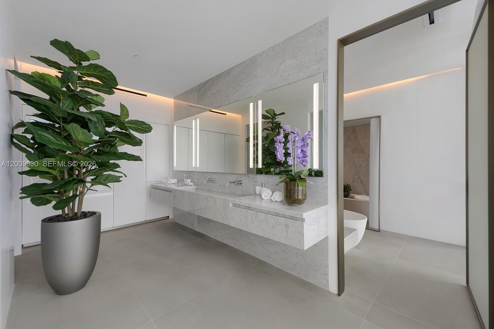 2000 OCEAN CONDO - Residential
